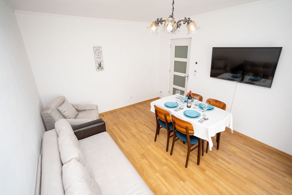 CENTRU Capitol Spital | 3 cam-2 Băi | Centrală | flexibil: 1 - 3 luni