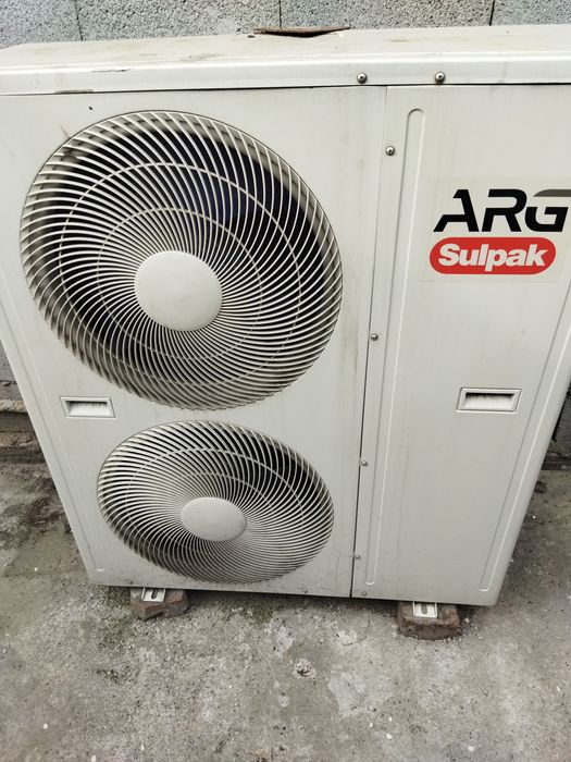 Продам кондиционер напольный