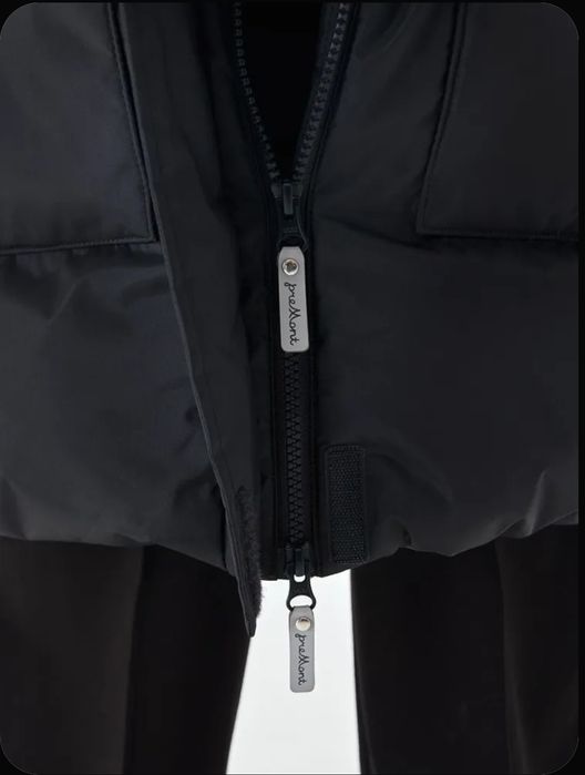 Продаётся куртка на девочек