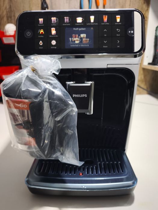 Philips LatteGo 5500 alb