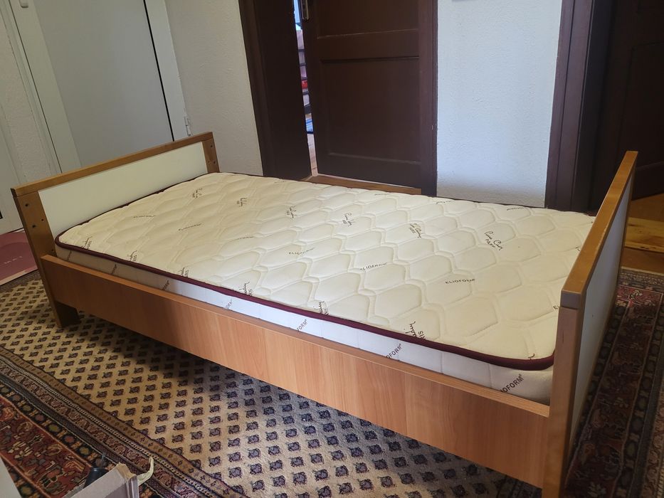 Бебешко, Детско, юношеско легло с матрак 70x140