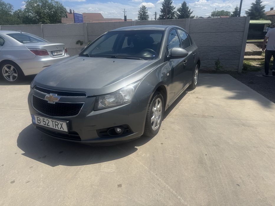 CHEVROLET Cruze
