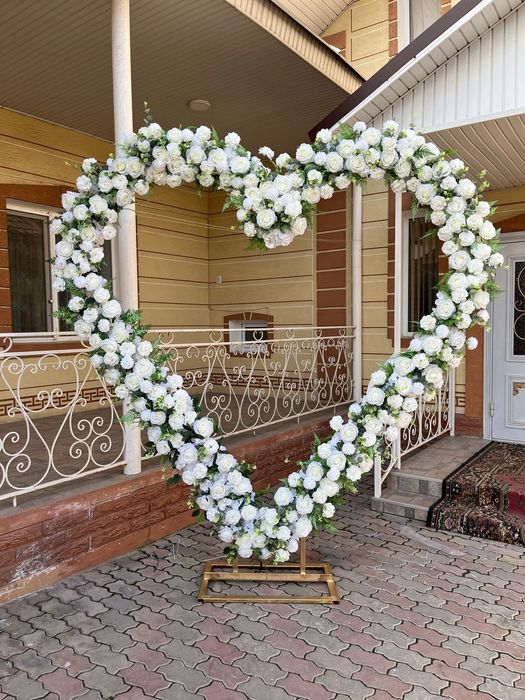 Каркас сердечко цветы искусственные