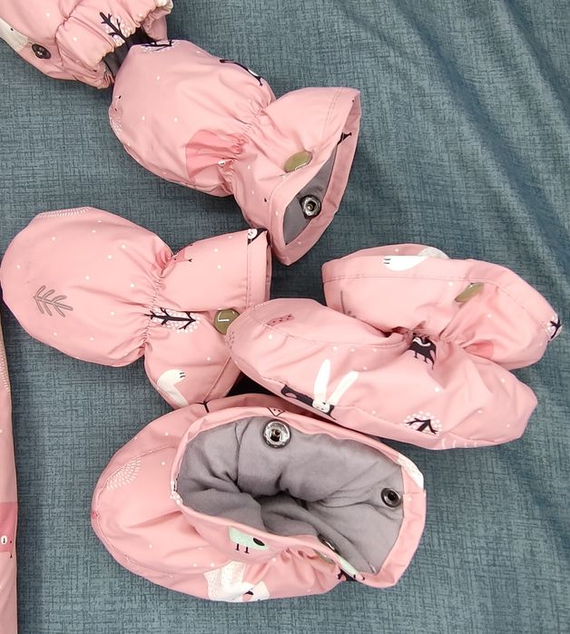 Продам комбинезон зимний