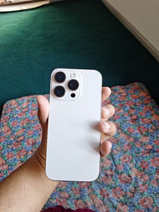 Iphone 16 pro  sotiladi