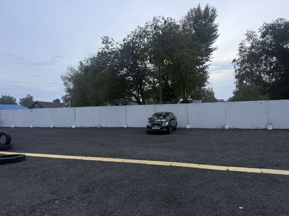 Сдам в аренду участок под автостоянку