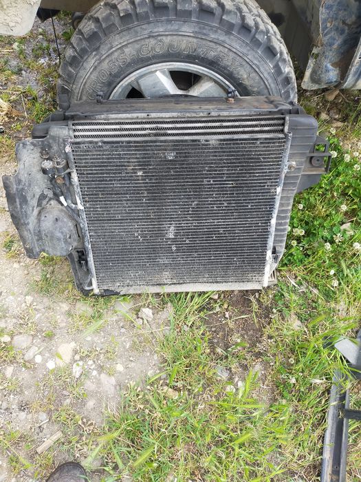 Piese din dezmembrări Jeep cherookee