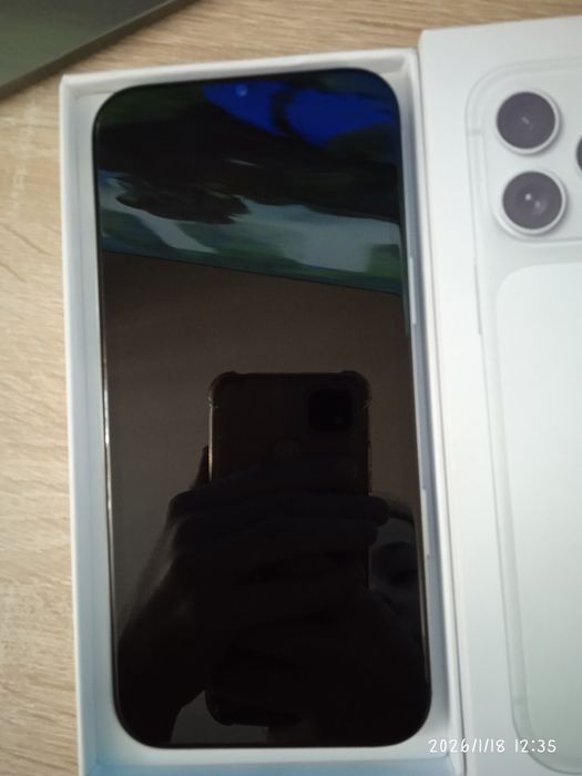 Продам айфон 17 про Макс.