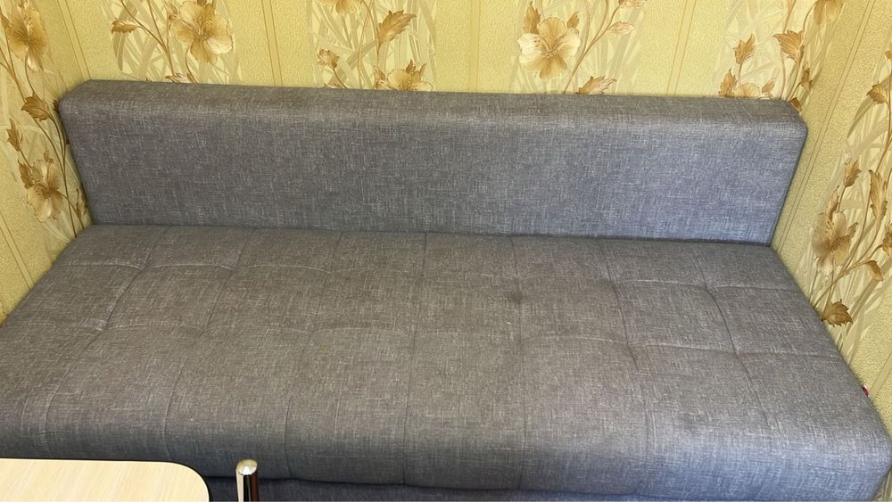 Продам диван складной