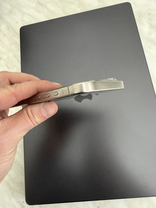 Iphone 15 pro 256 gb Natural Titanium