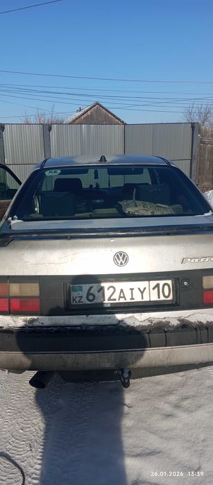 Фольксваген б3 седан.