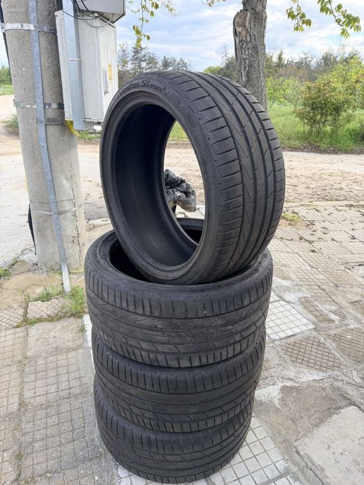 ЗА ПРОДАВАНЕ - ЛЕТНИ ГУМИ HANKOOK 245/35/19