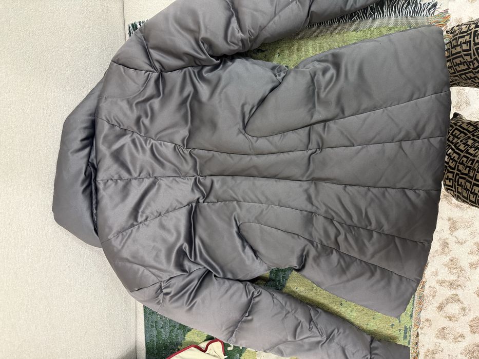 Продам calvin klein куртка и шапка