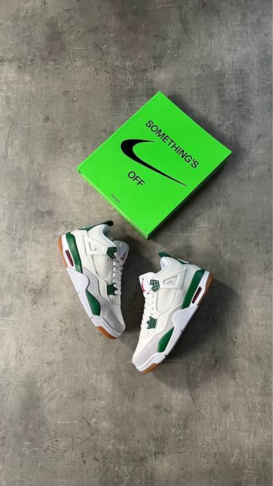 Намаление Air Jordan 4 Retro SB Pine Green