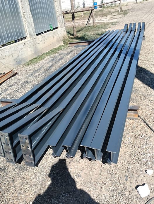 Vindem  hale  metalicie  10 deschidere 15 lungime  4 la strasna