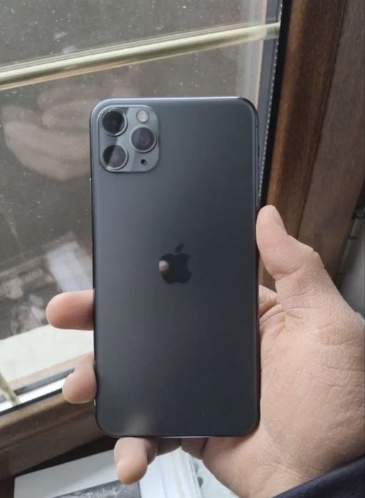 Iphone 1 1 pro sotiladi