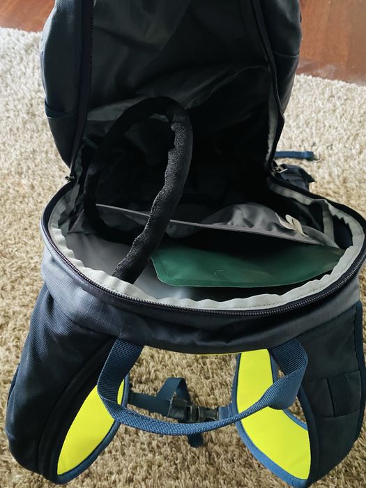 Rucsac Thule 20L plusrezervor apa 3 L