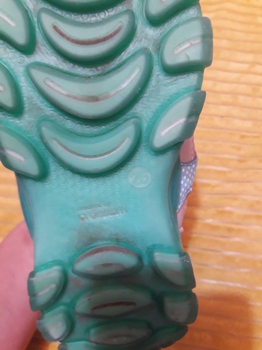 детские зимние ботинки