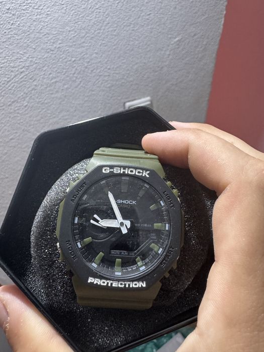 G shock ga-2100