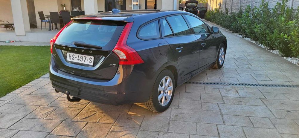 Volvo V60 Cutie automata 2.0 Diesel