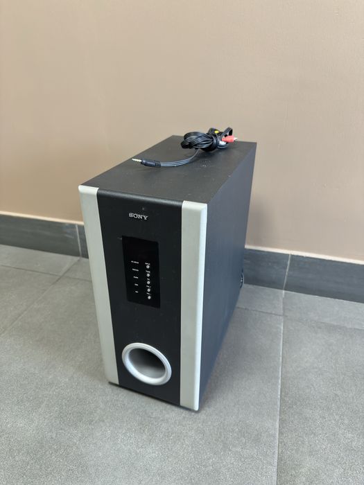 Продам сабуфер SONY