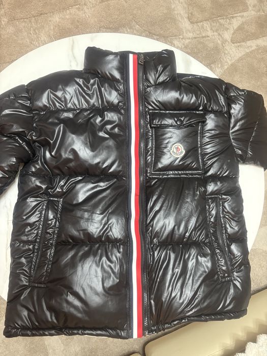 Geaca Moncler Branson