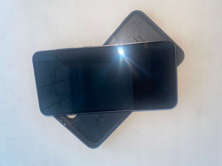 Самсунг  S 24 FE