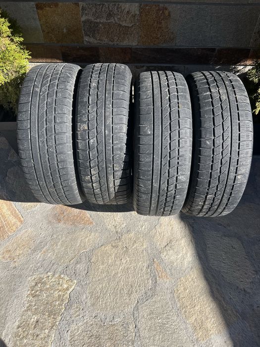 225/65/17 гуми за SUV HANKOOK