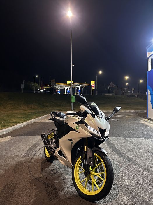 Vand yamaha yzf 125 g3 ABS