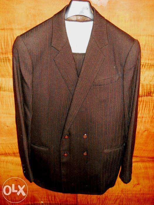 COSTUM DE NAS !!! exceptional, lux, trei piese, masura 48-50 / I, nou