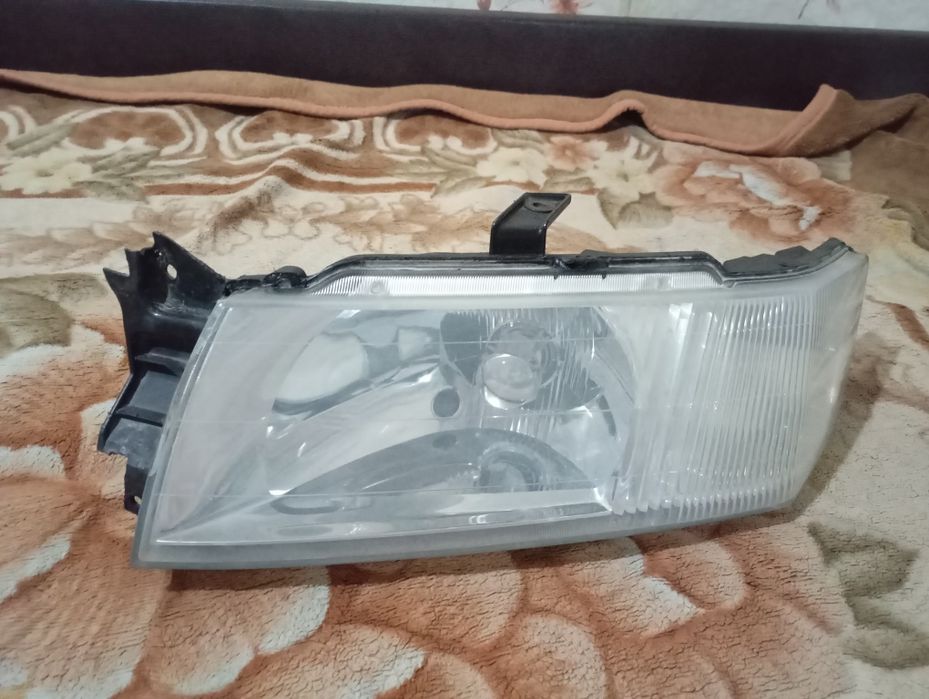 Фары на Мицубиси space wagon