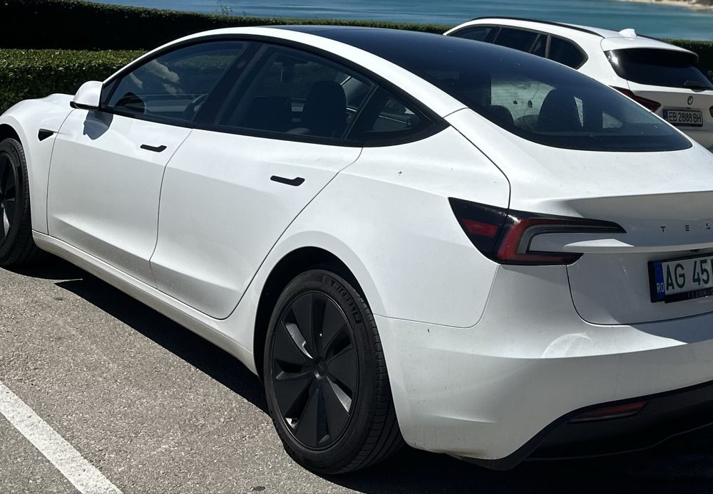 Tesla model 3 highland Proprietar Garantie