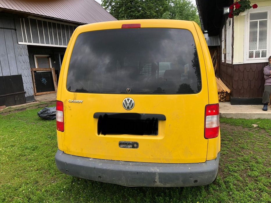 Vând piese de Volkeswagen Caddy