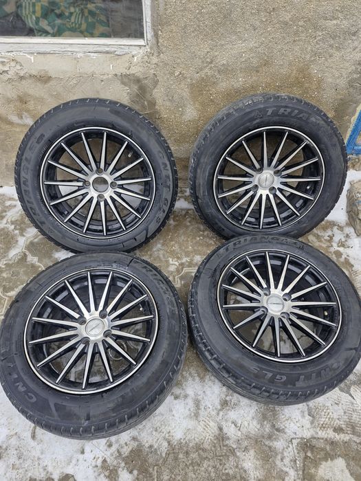 Продаётся комплект 15р