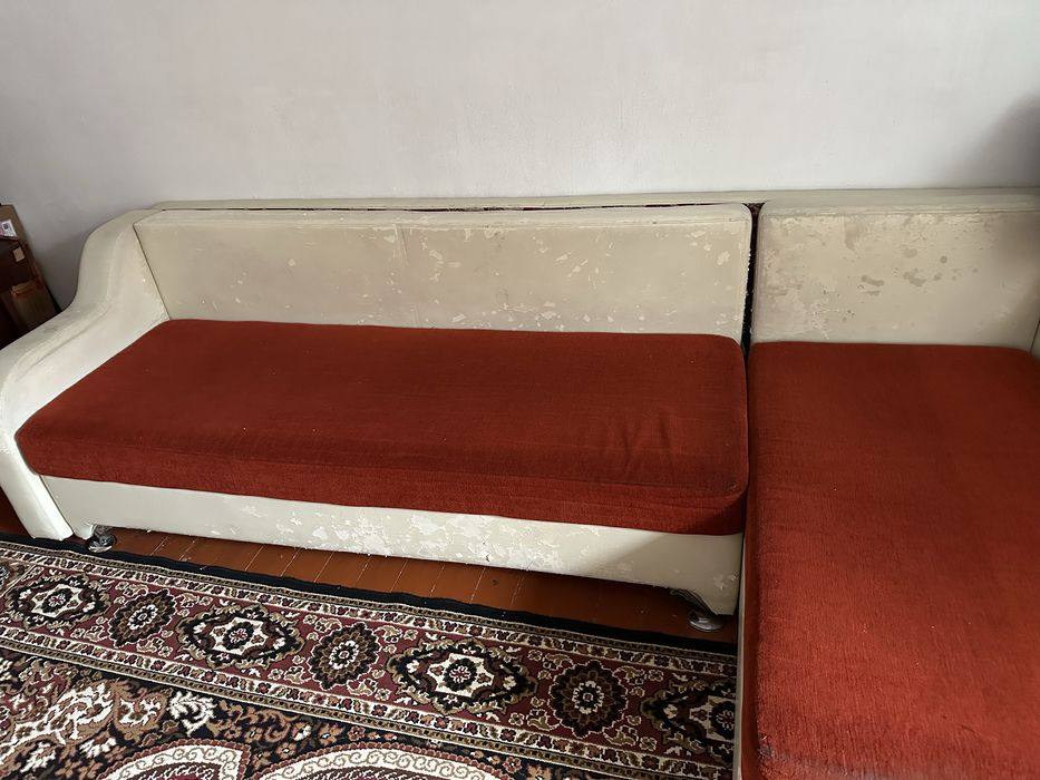 ПРОДАЕТСЯ ДИВАН! в хорошем состоянии