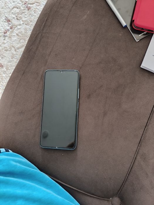 Срочно продам Redmi 13C