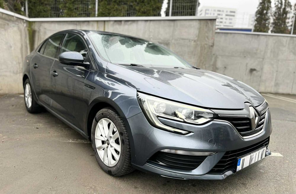 RENAULT Megane 2021 — imagine 3