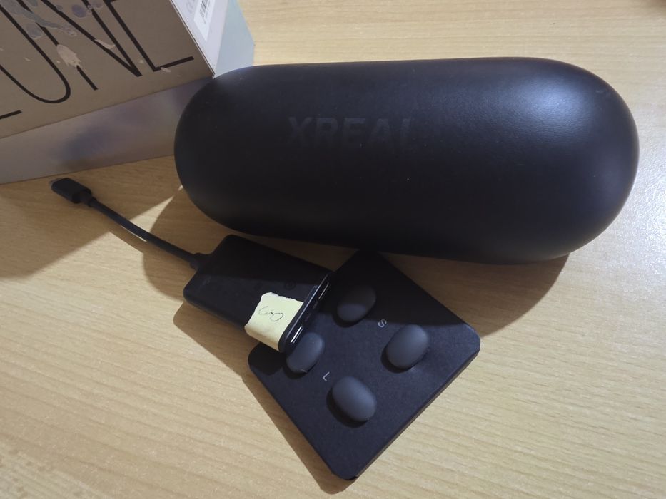 Ochelari AR XREAL One (Cip X1, 2D to 3D Real-Time) + Adaptor VITURE Charge&Play