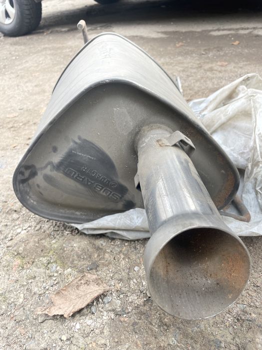 Глушитель Subaru outback