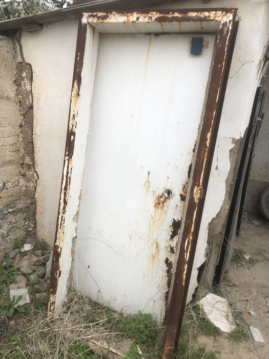 Дверь металлическая