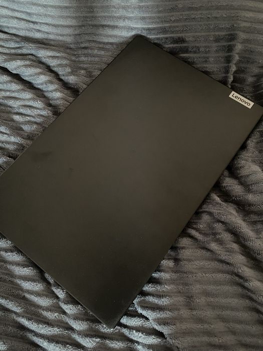 ПРОДАМ Ноутбук Lenovo V15 G2 IJL 15.6" / 8 Гб / SSD 256 Гб