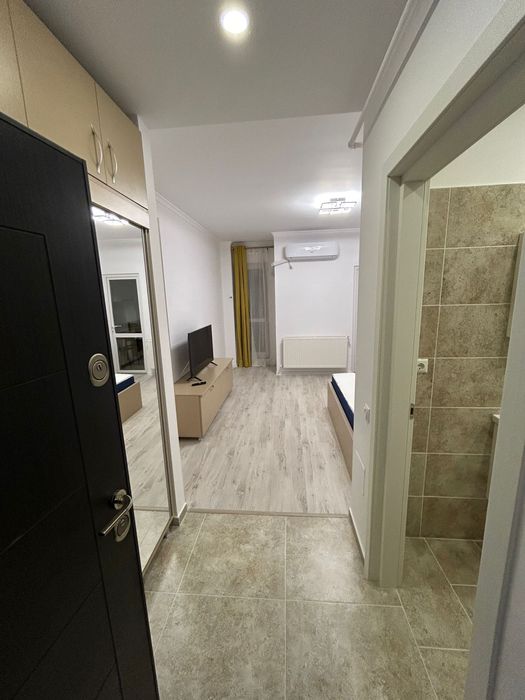 Inchiriez garsoniera Militari Residence, str. Tineretului