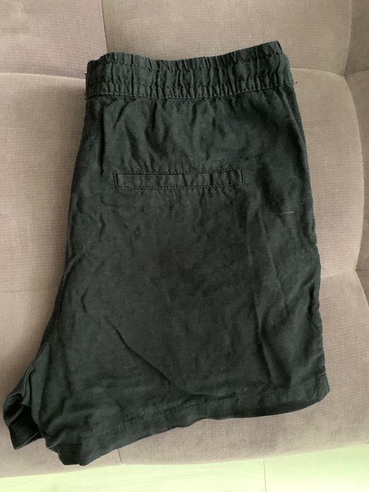 Pantaloni in H&M marimea 40