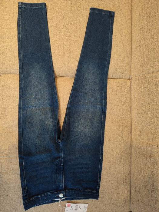 Blugi NOI fetiță, marimea 148