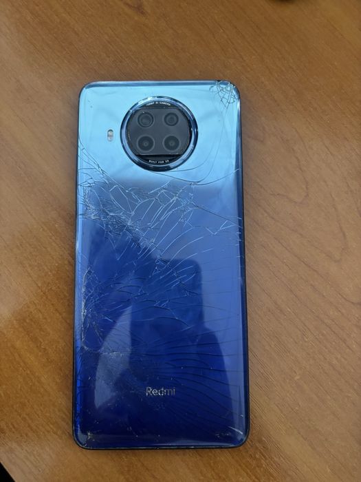 Redmi Not 9 Pro в отличном состояний.