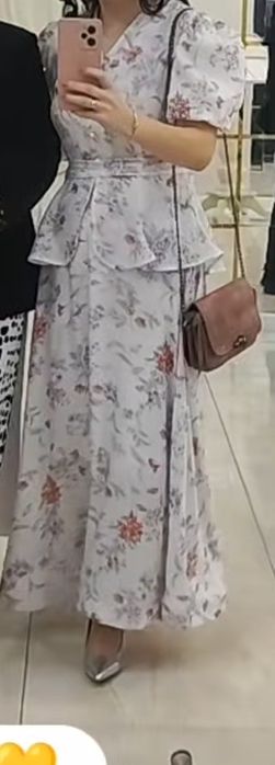 Платье красивое лёгкое