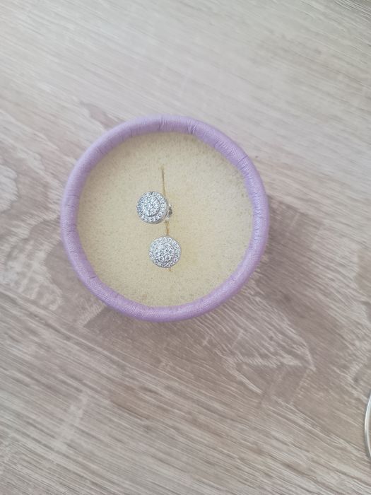 Сребърни обеци различни видове цената е за всички