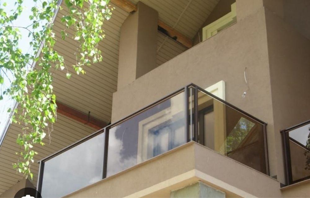 Стеклянное ограждения