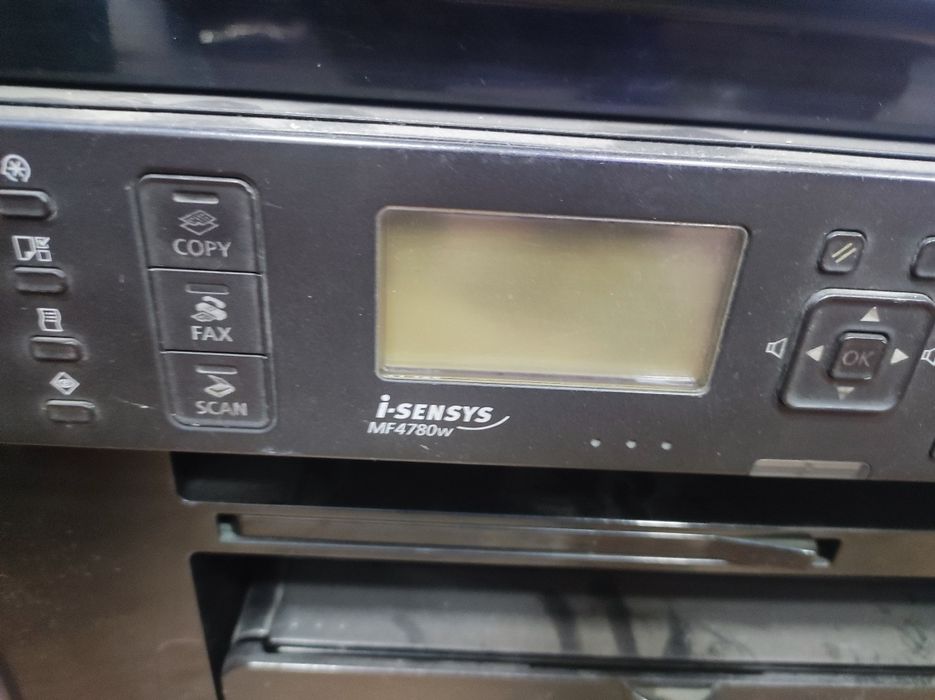 Продам МФУ Canon MF4780w