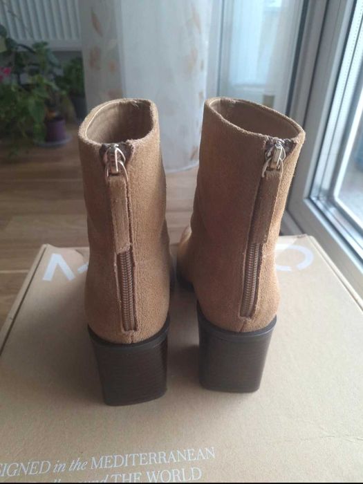 Ghete piele întoarsă Mango